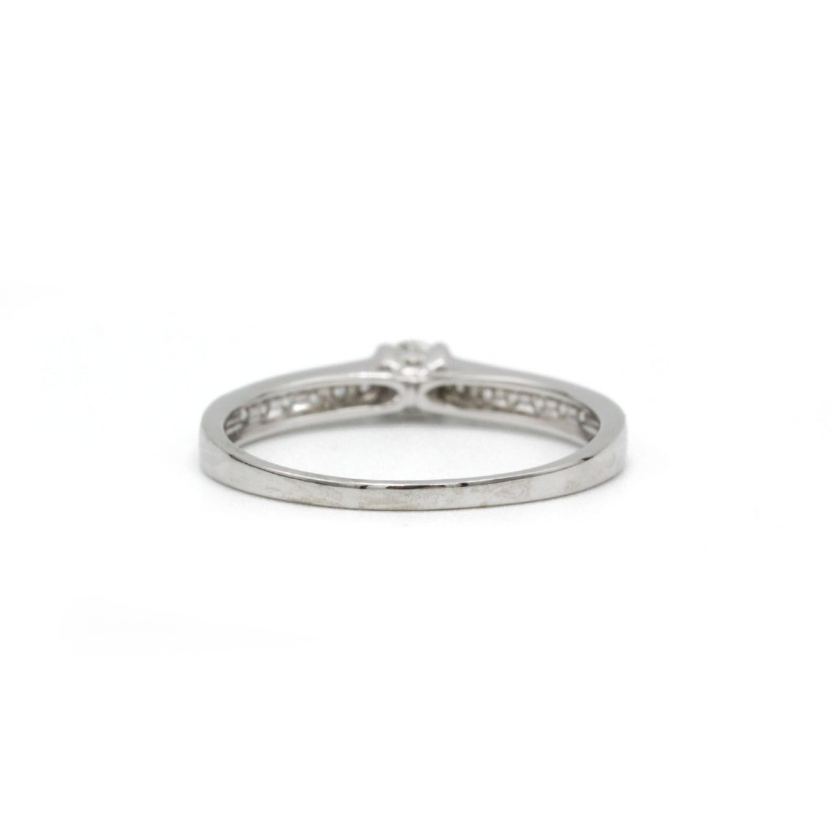 Bague - Or blanc et diamants-photo-1