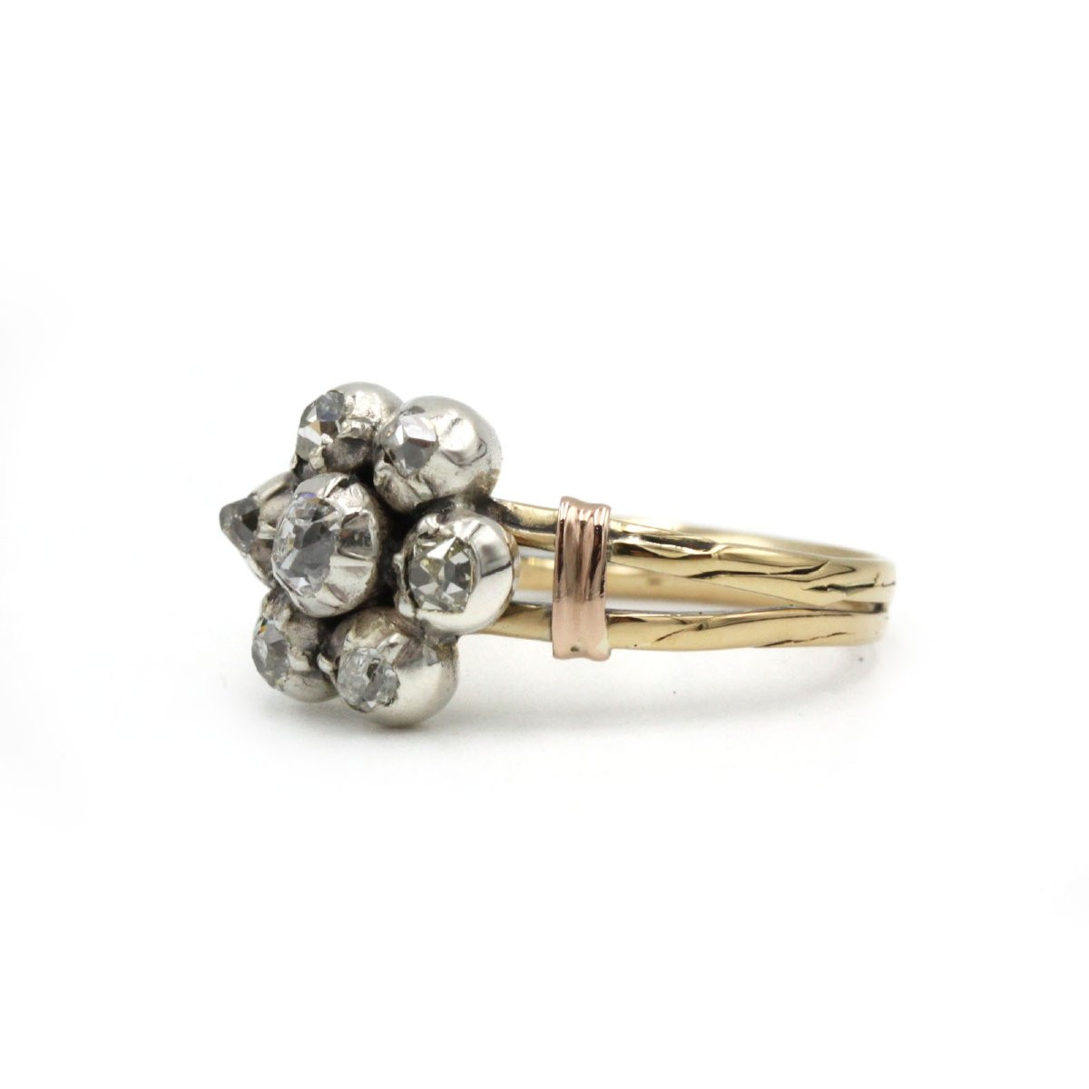 19th Century Ring In 750 Yellow Gold And 7 Old-cut Diamonds, 0.50 Carats Total -photo-2