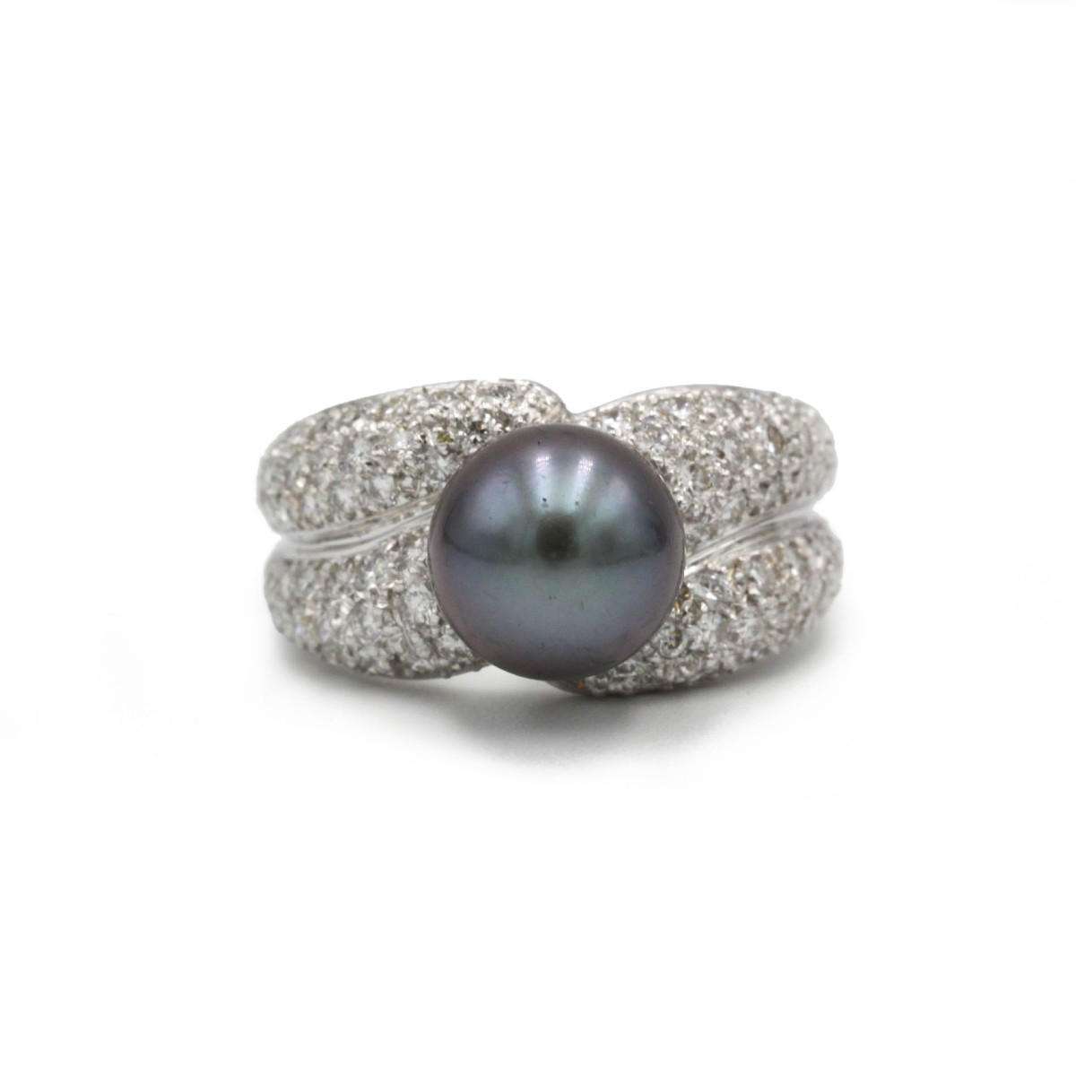 750 White Gold Ring With Approximately 3 Carat Diamonds And Tahitian Pearl