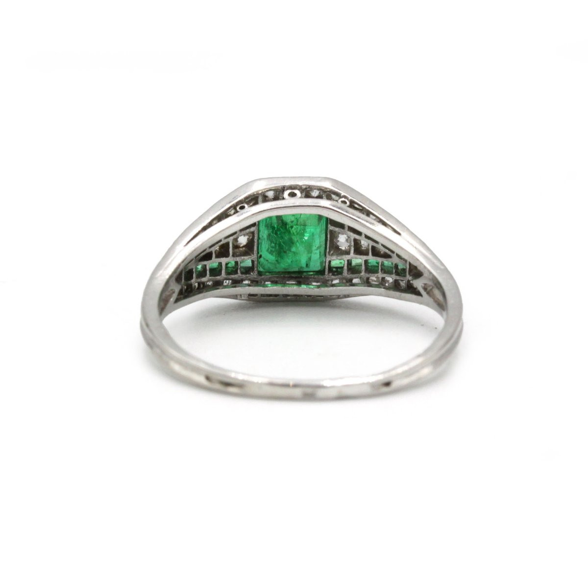 Art Deco Ring, Emeralds And Diamonds, Platinum-photo-1