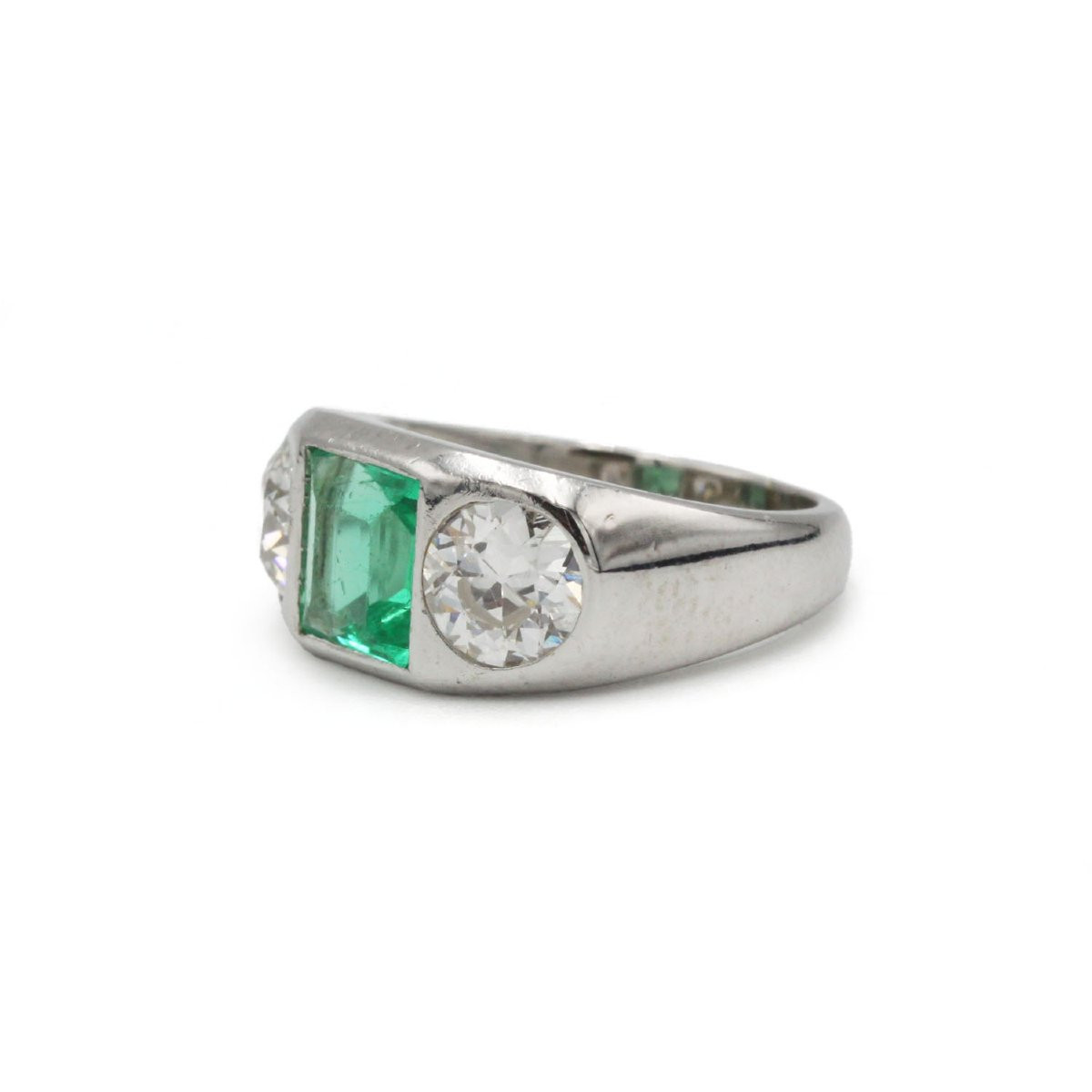 Art Deco Ring In Platinum, Emerald And Old-cut Diamonds-photo-2