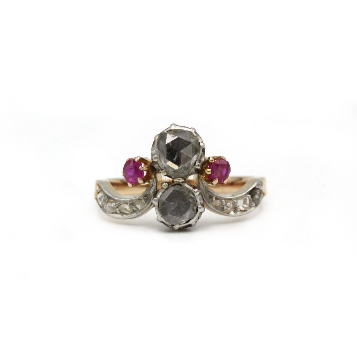 Duchess Ring In 18k Gold With Rose-cut Diamonds And Rubies