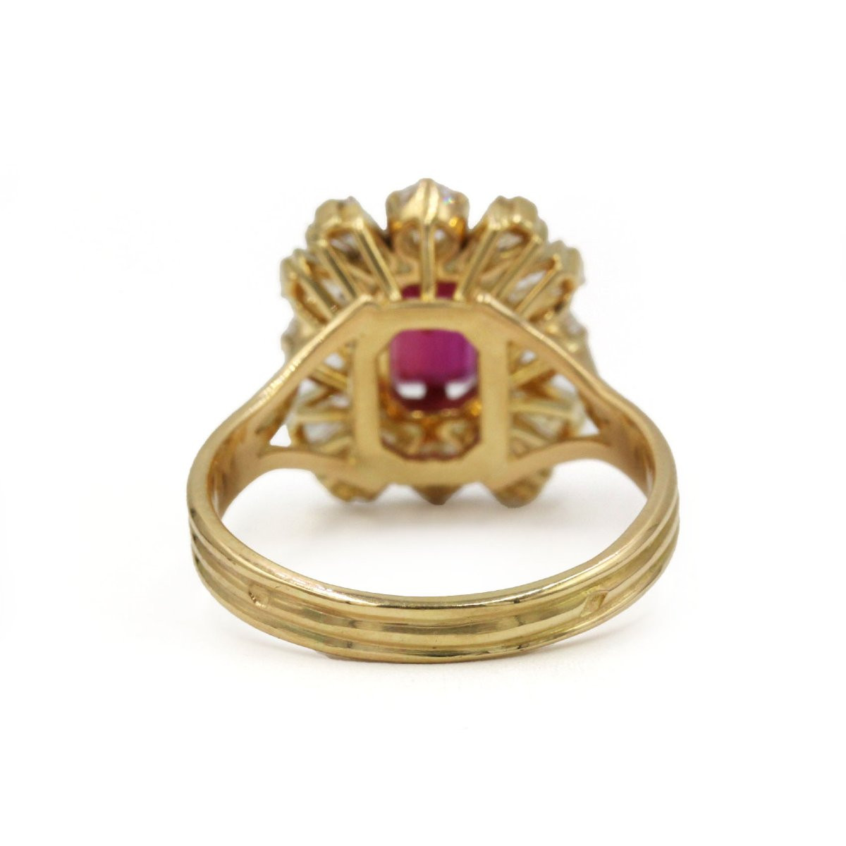 18k Yellow Gold, Diamonds And Ruby Ring-photo-4