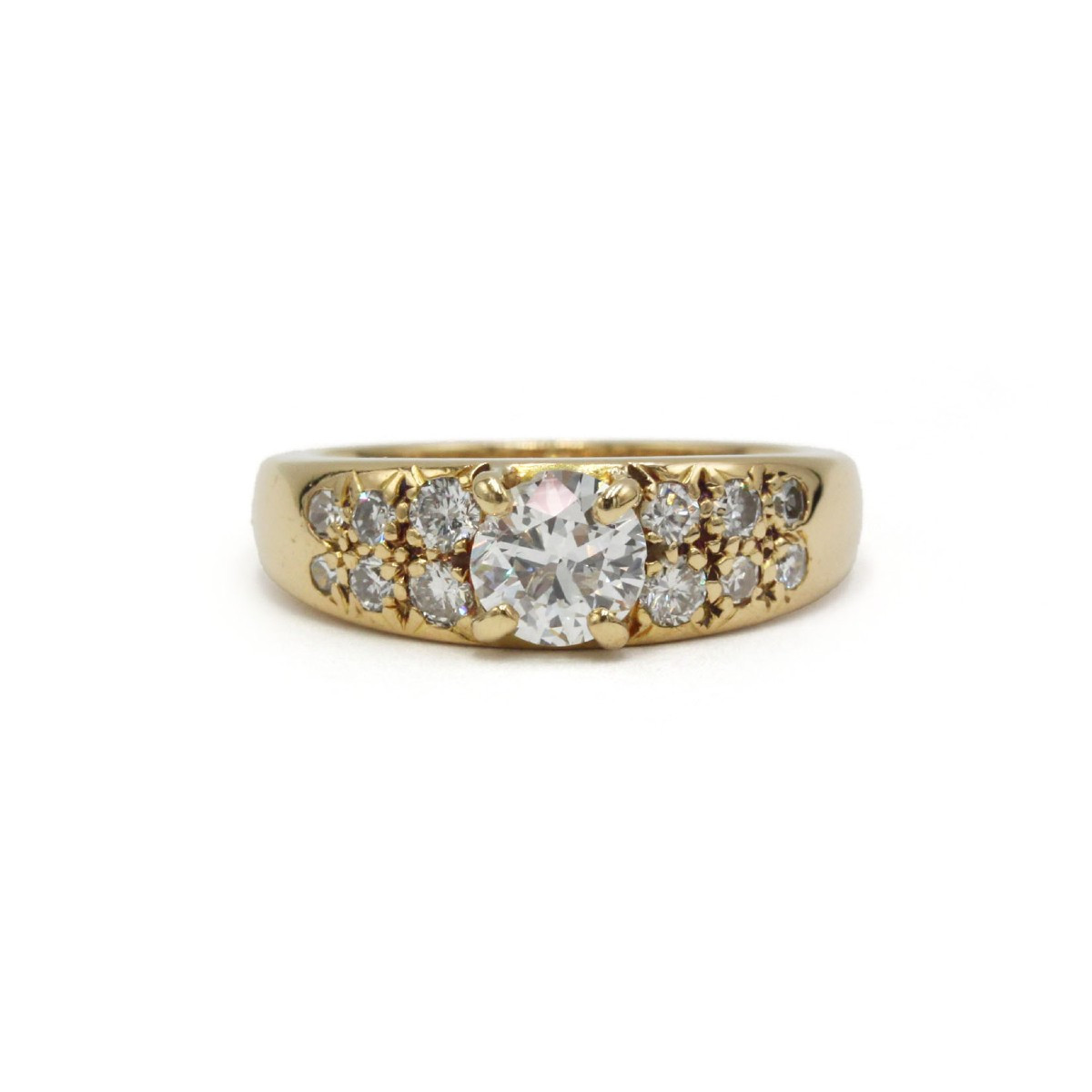 Bague en or jaune 750 et diamants