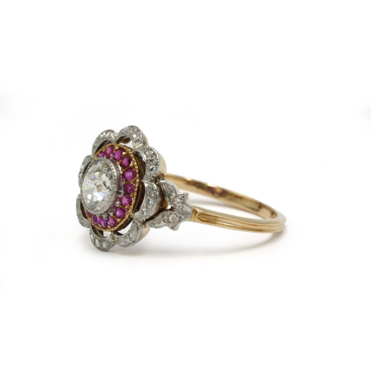 Bague Cocktail Ancienne en Or 750 et Platine, Diamants et Rubis-photo-2