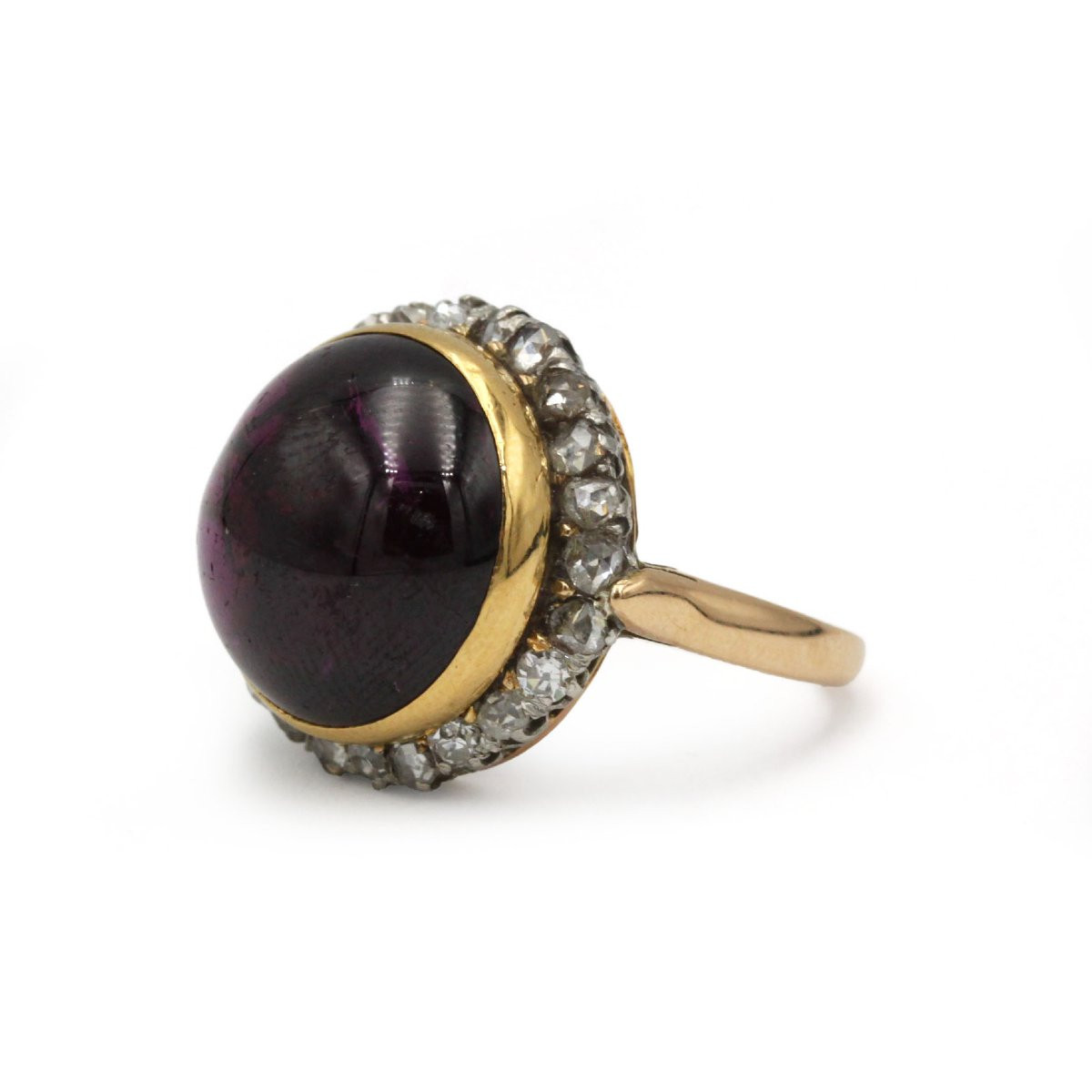 Bague en or jaune 750, diamants tailles anciennes et grenat cabochon-photo-3