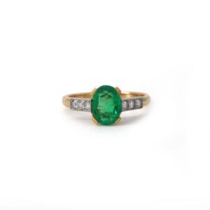Cartier Ring In 750 Yellow Gold, Diamonds And 0.83 Carat Colombian Emerald, Lfg Certificate