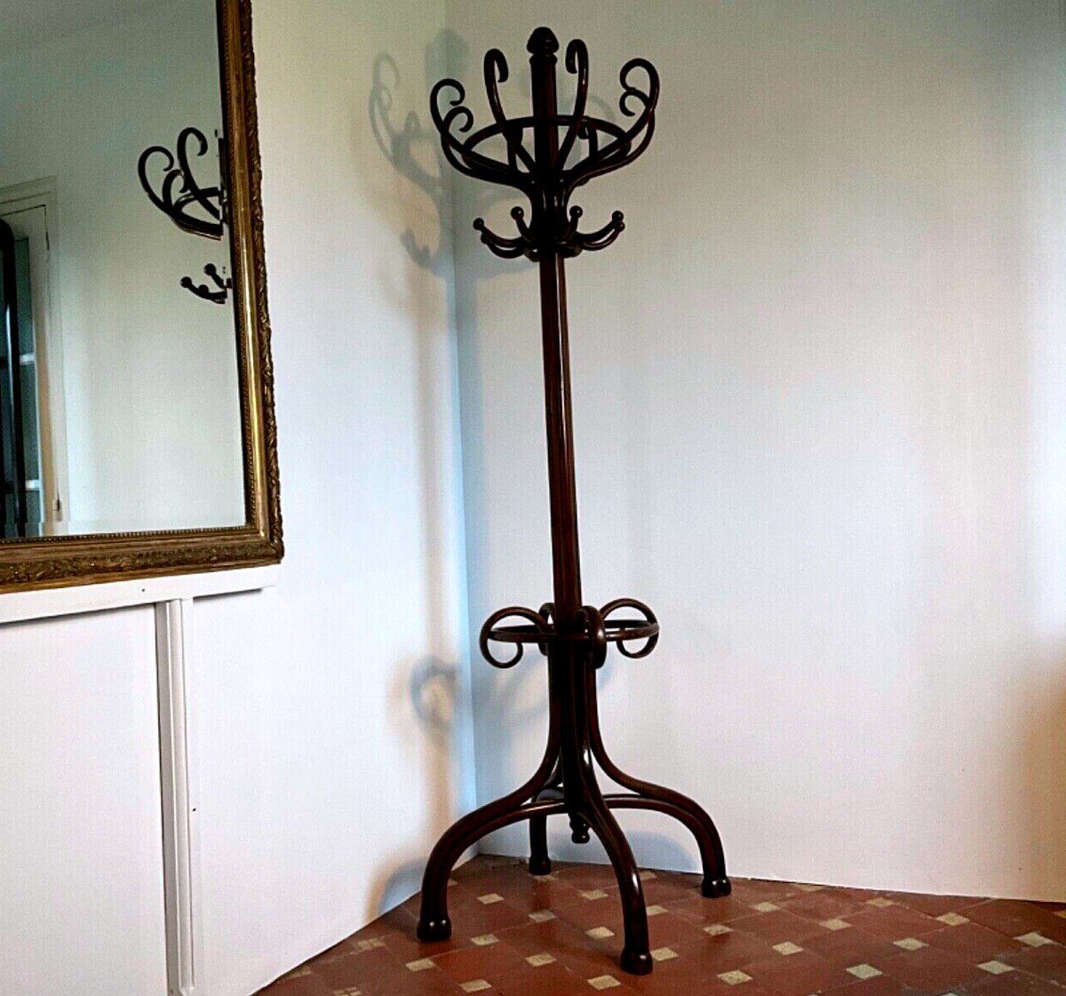 Proantic: Thonet Art Nouveau Parrot Coat Rack