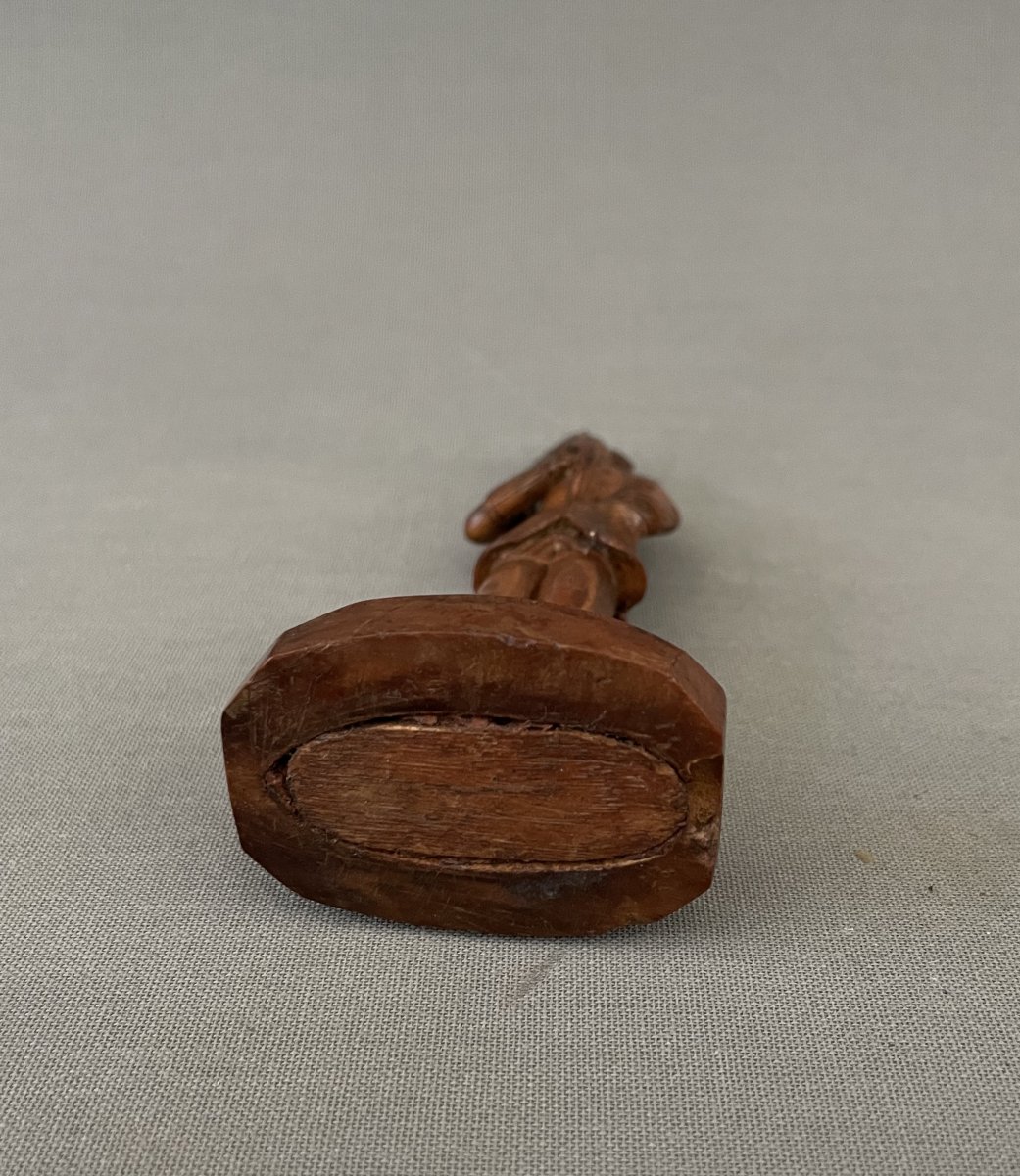 Gentilhomme, statuette en bois-photo-4