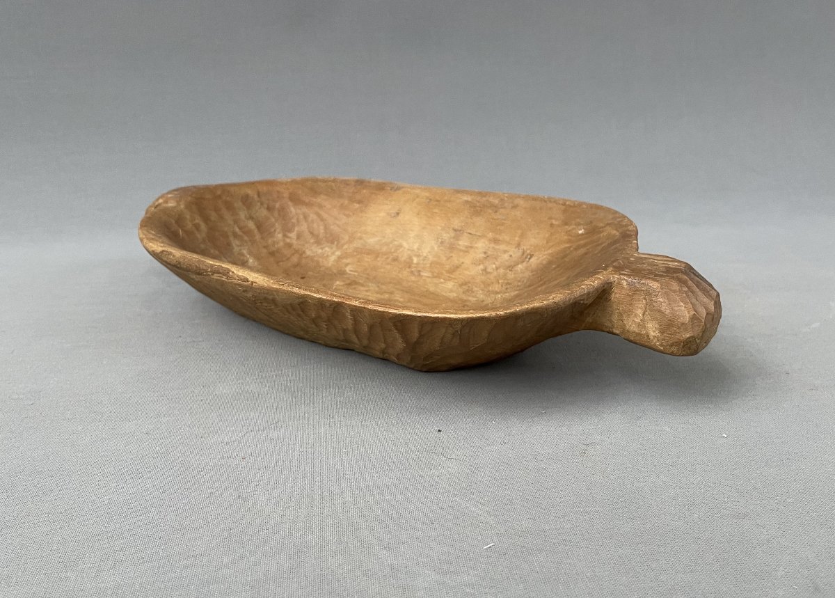 Vide poche brutaliste en bois sculpté-photo-1
