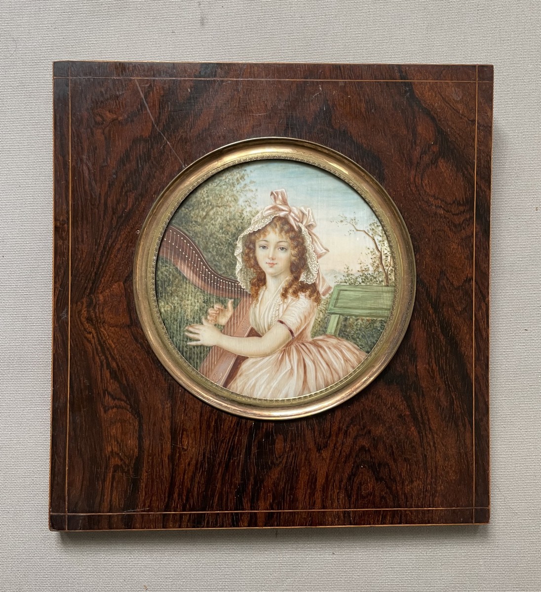 Jeune harpiste, grande peinture miniature