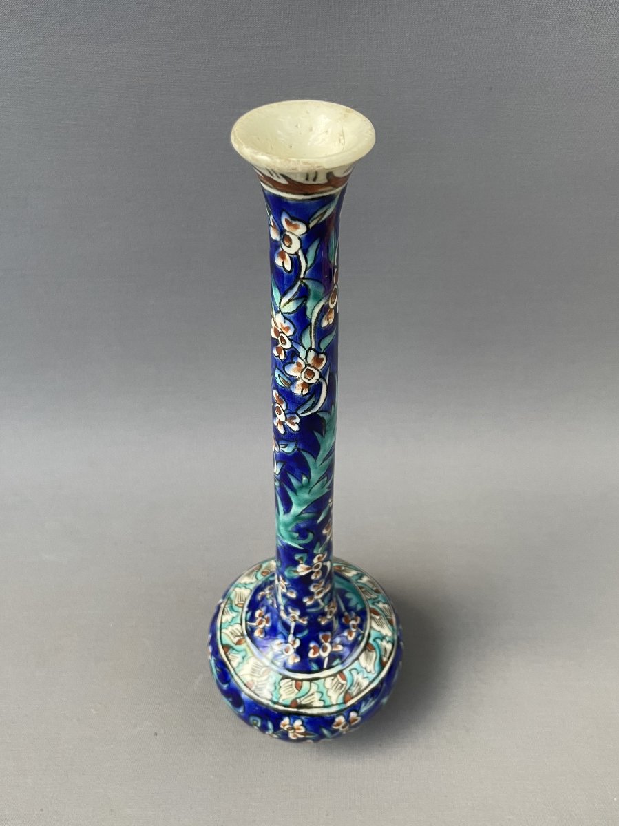 Vase dans le goût Iznik, Turquie-photo-3