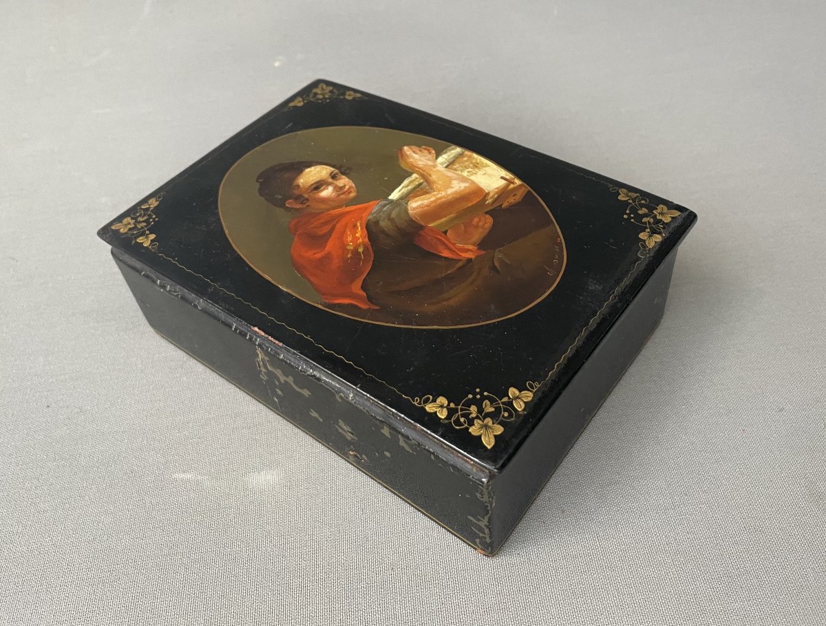 Box, Painted Lid, Young Woman Embroidering-photo-2