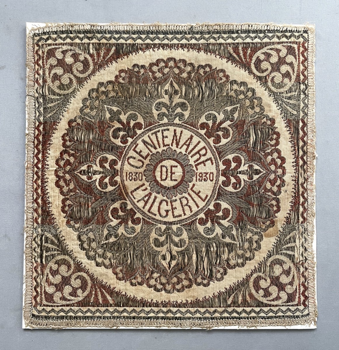 Centenaire de l'Algérie 1830-1930, Broderie