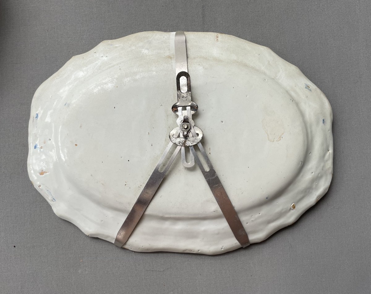 Earthenware Dish, Moustier?-photo-3