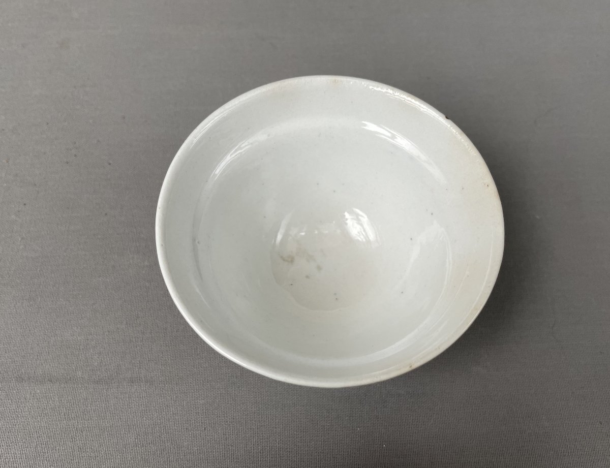 Small Porcelain Bowl With Dragon Decoration, China, Early 20th Century-photo-3