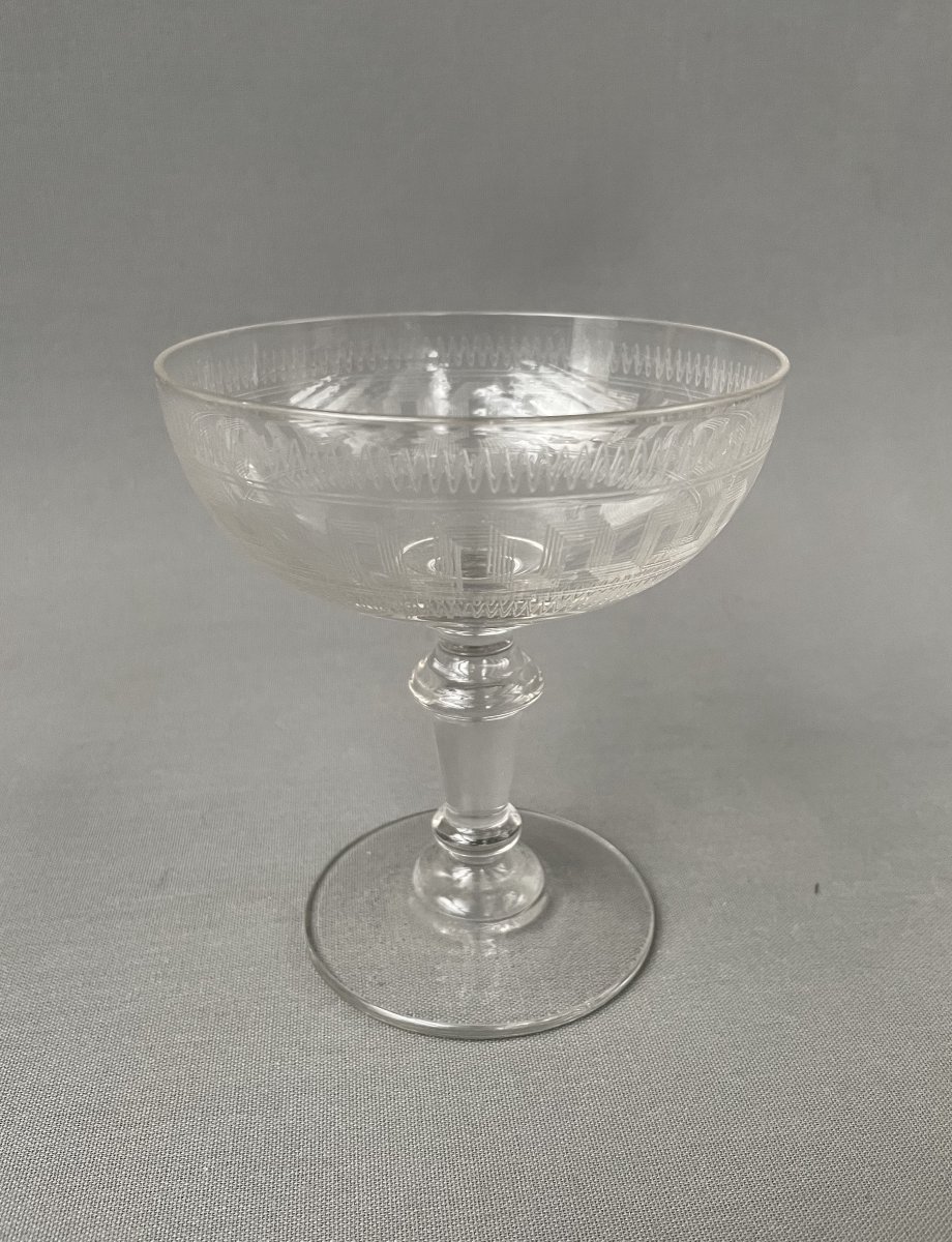 Coupes à Champagne en verre gravé-photo-3