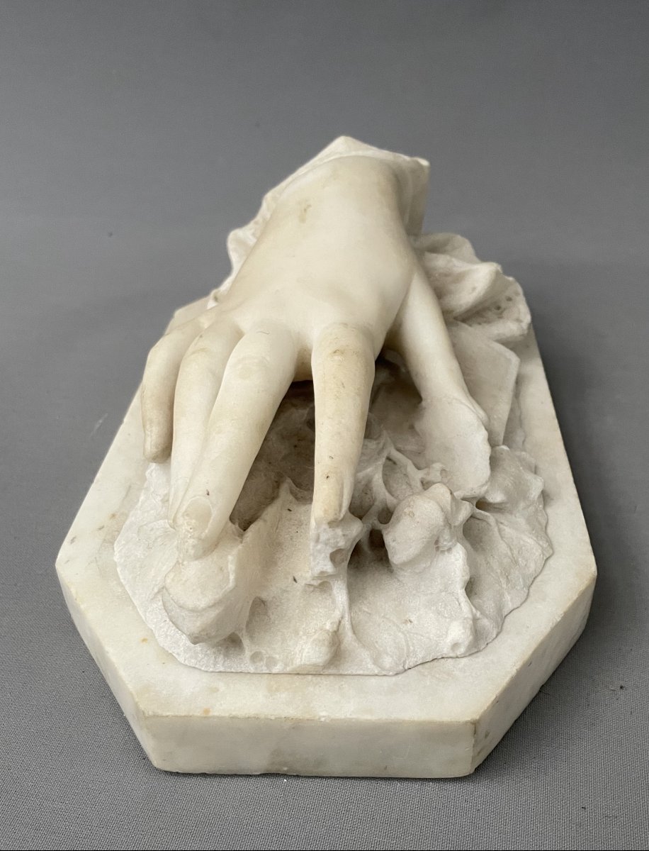 Luigi Pagani, Hand, Marble Sculpture-photo-1