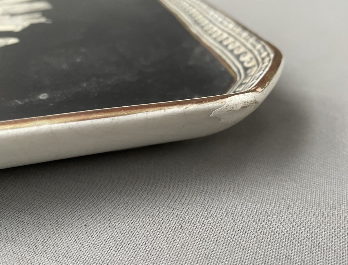 Plateau en porcelaine anglaise, décor à l'Antique-photo-4