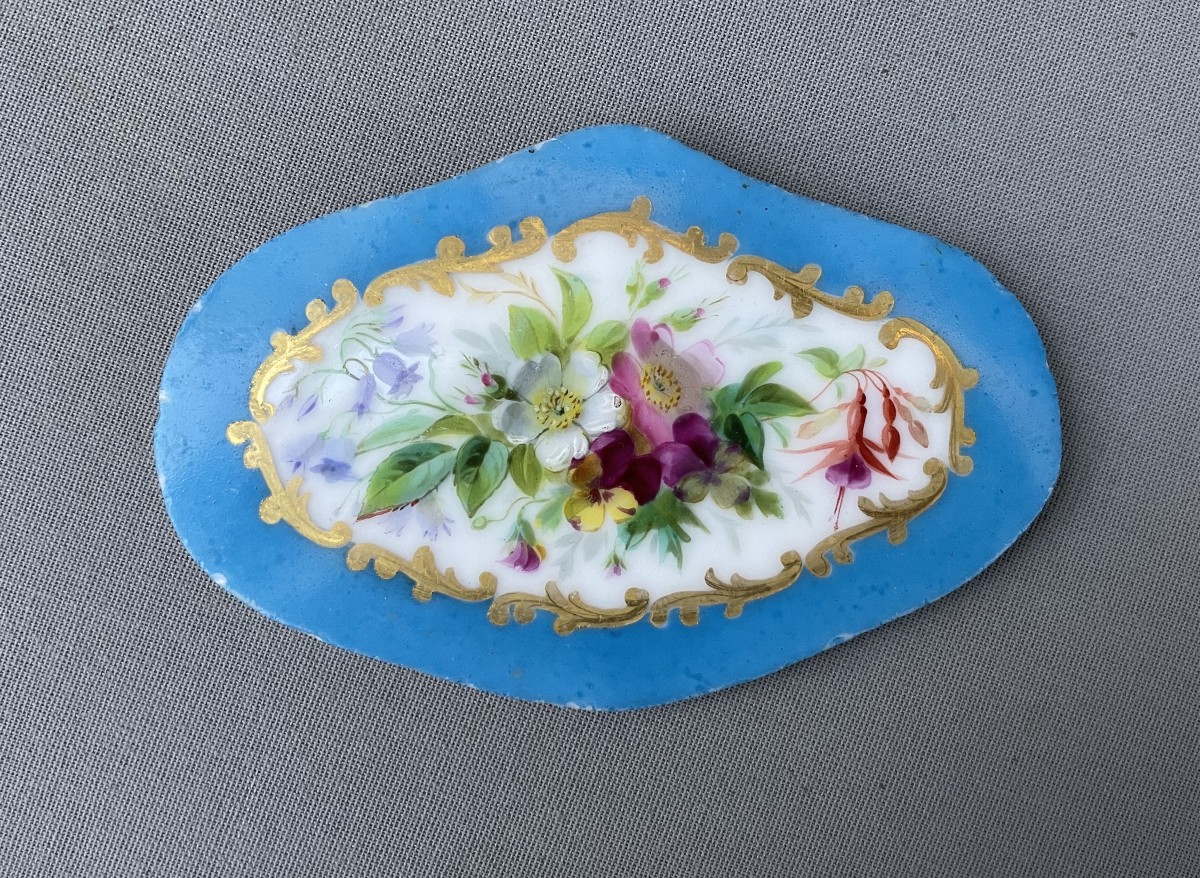 Plaque de porcelaine style Sèvres