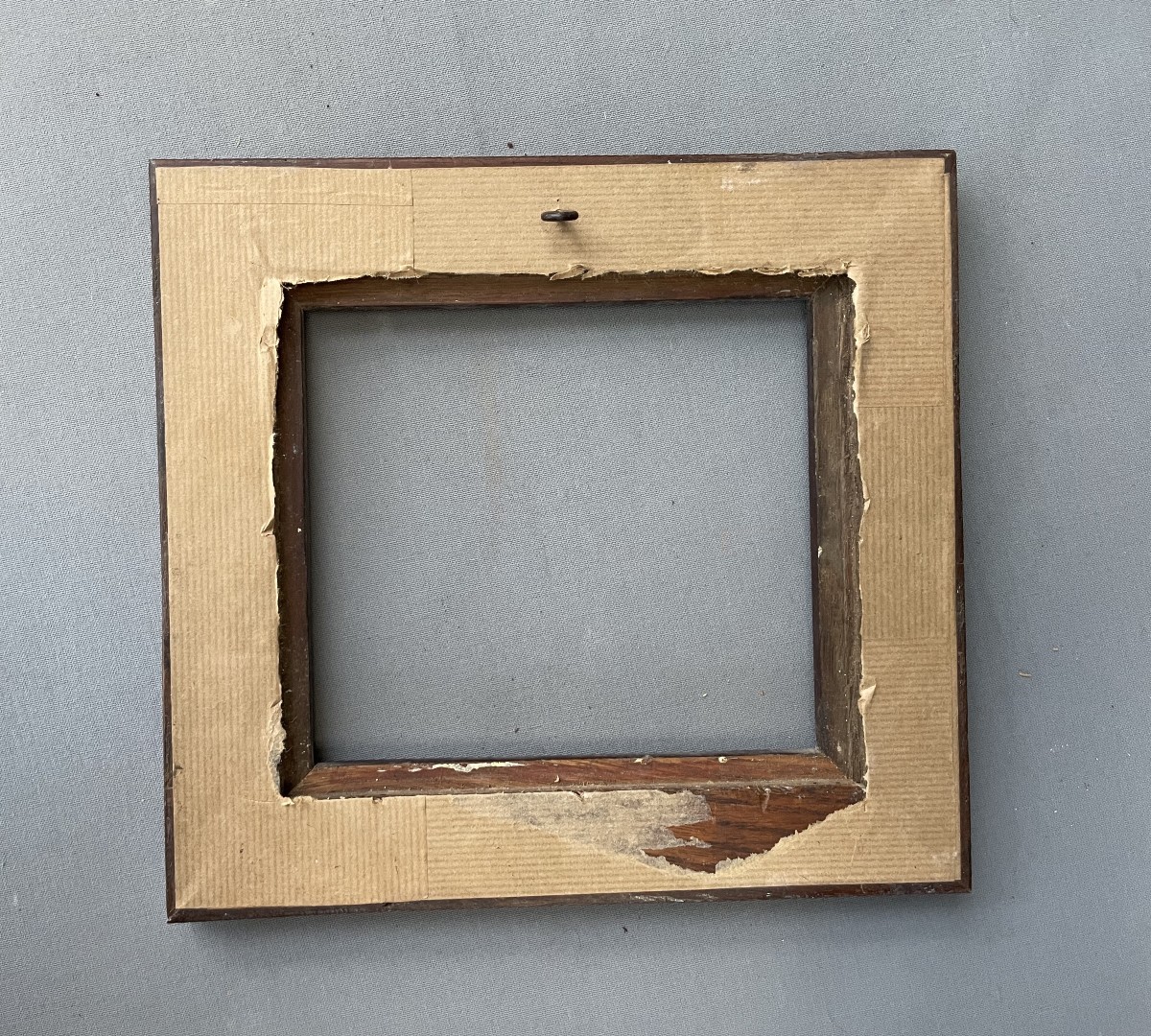 Cadre en placage d'acajou 22 x 23,5 cm-photo-1