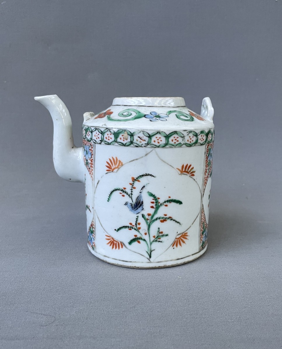 Porcelain Teapot, China, Late 19th Century