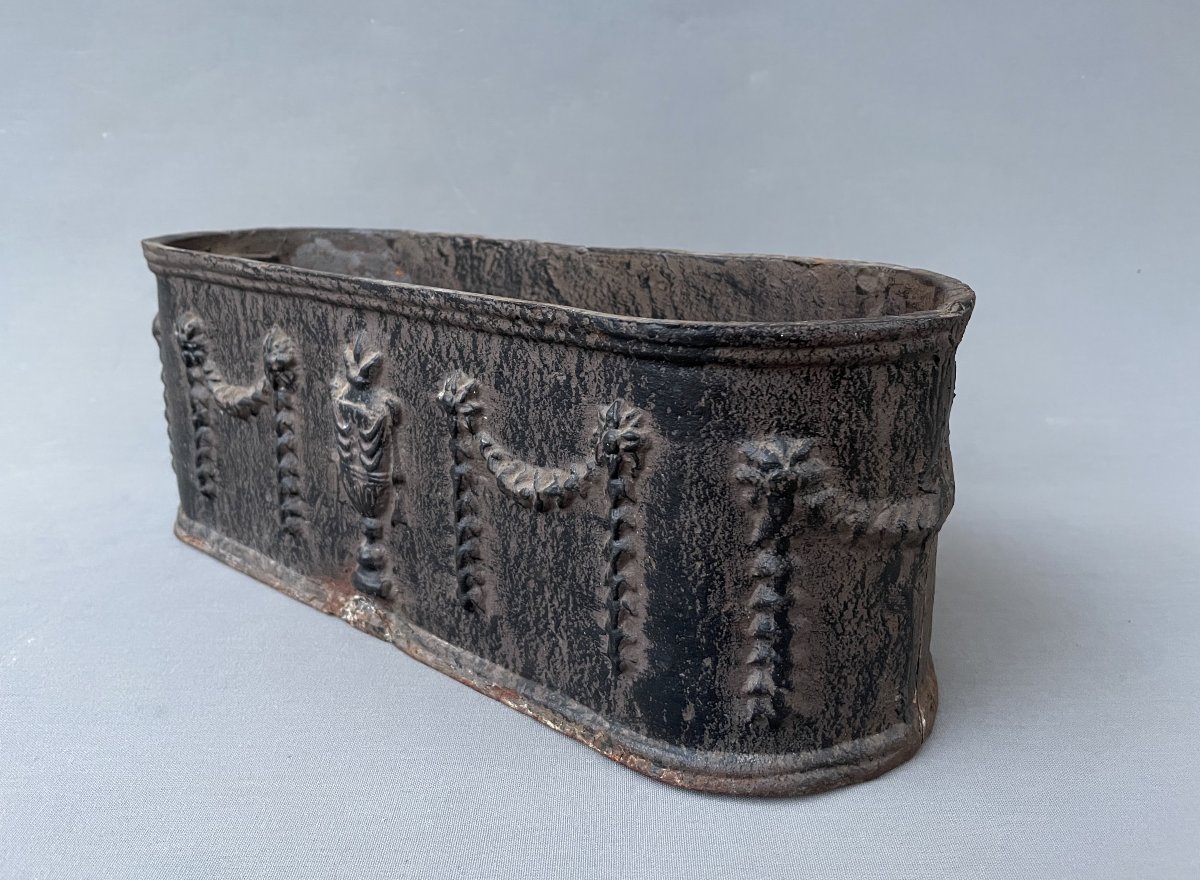 Petite jardinière en fonte-photo-3