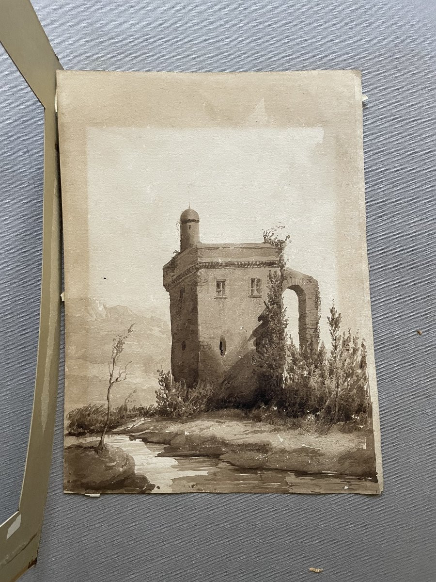 Tour carrée, lavis d'encre brune-photo-3