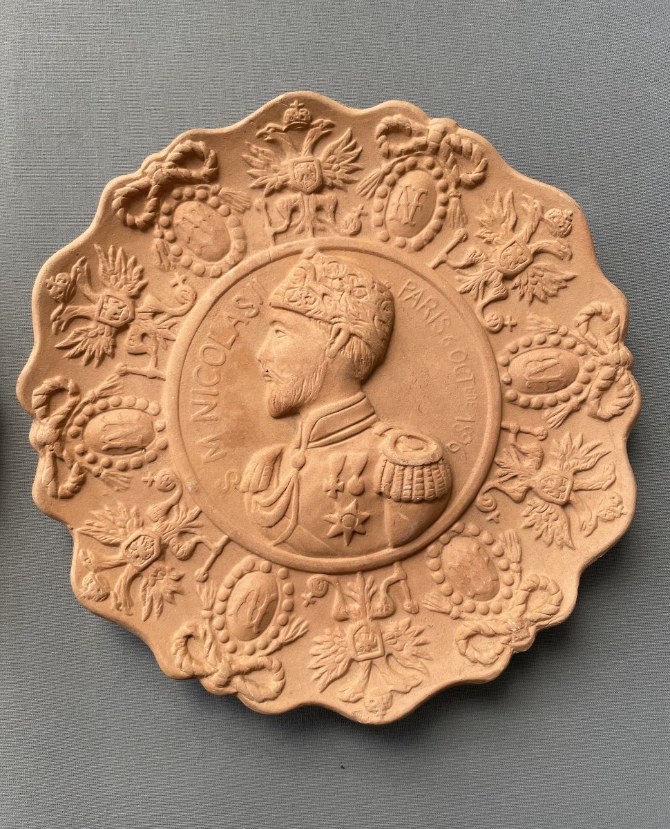 Assiettes commémoratives en terre cuite à l'éffigie de Nicolas II-photo-3