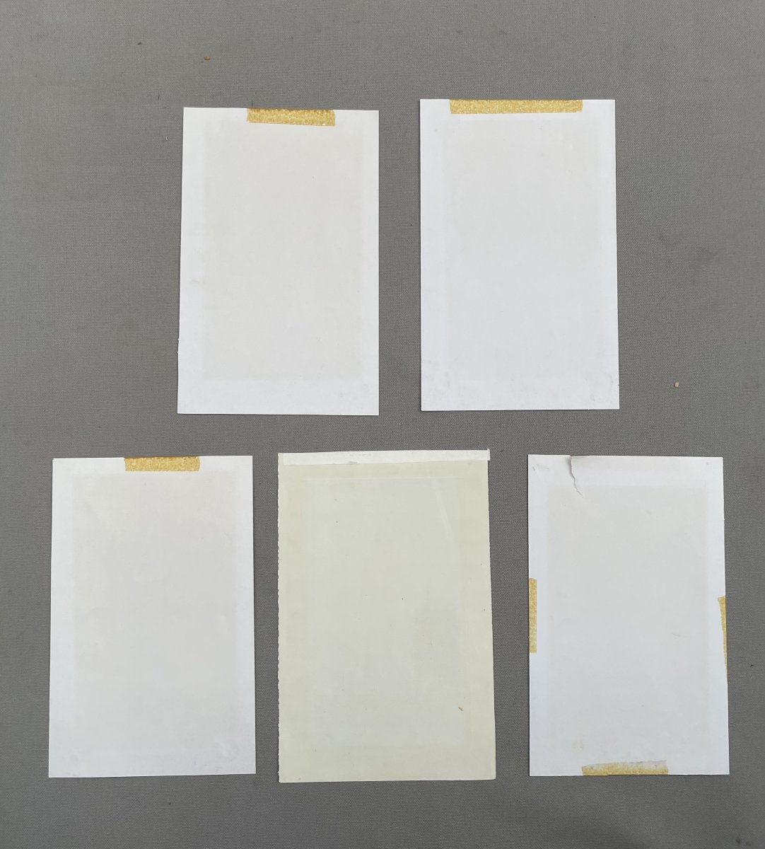 Personnages de théâtre, 5 gravures-photo-3