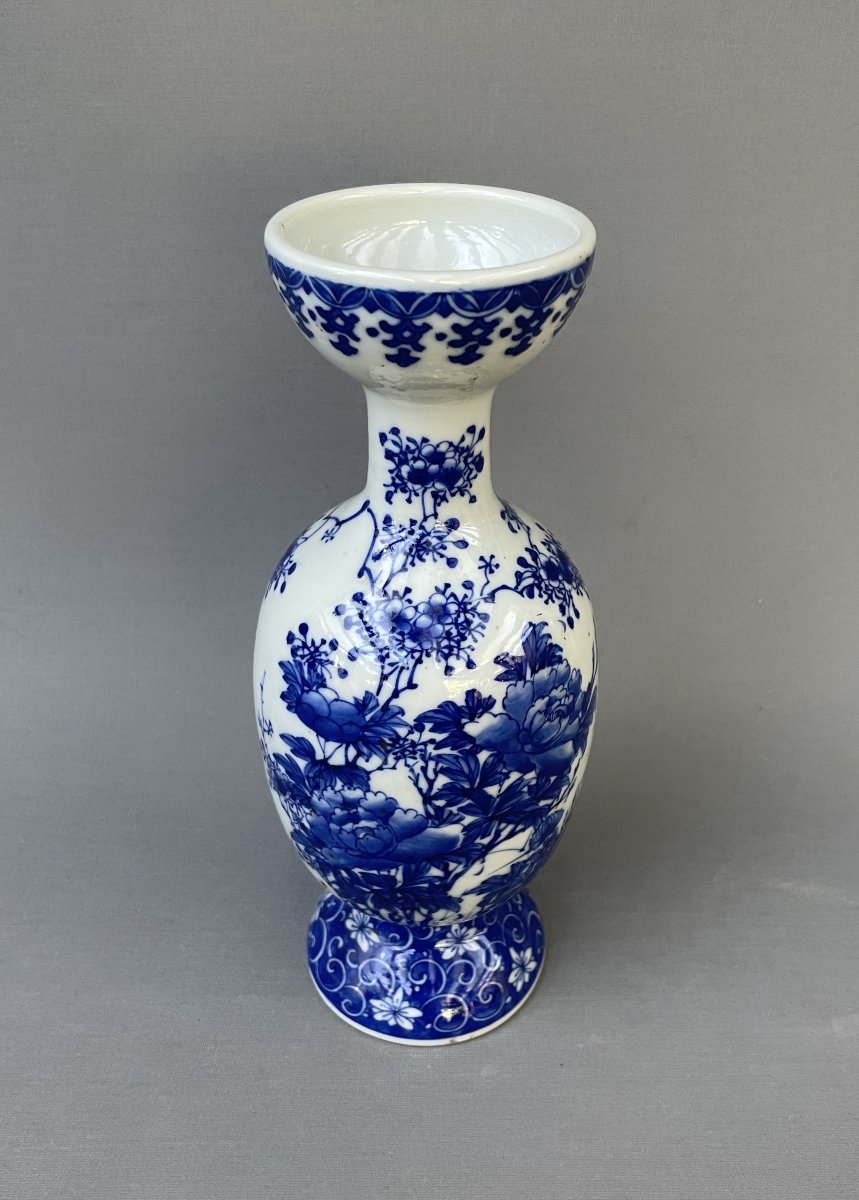 Vase en porcelaine à décor floral, Asie-photo-2