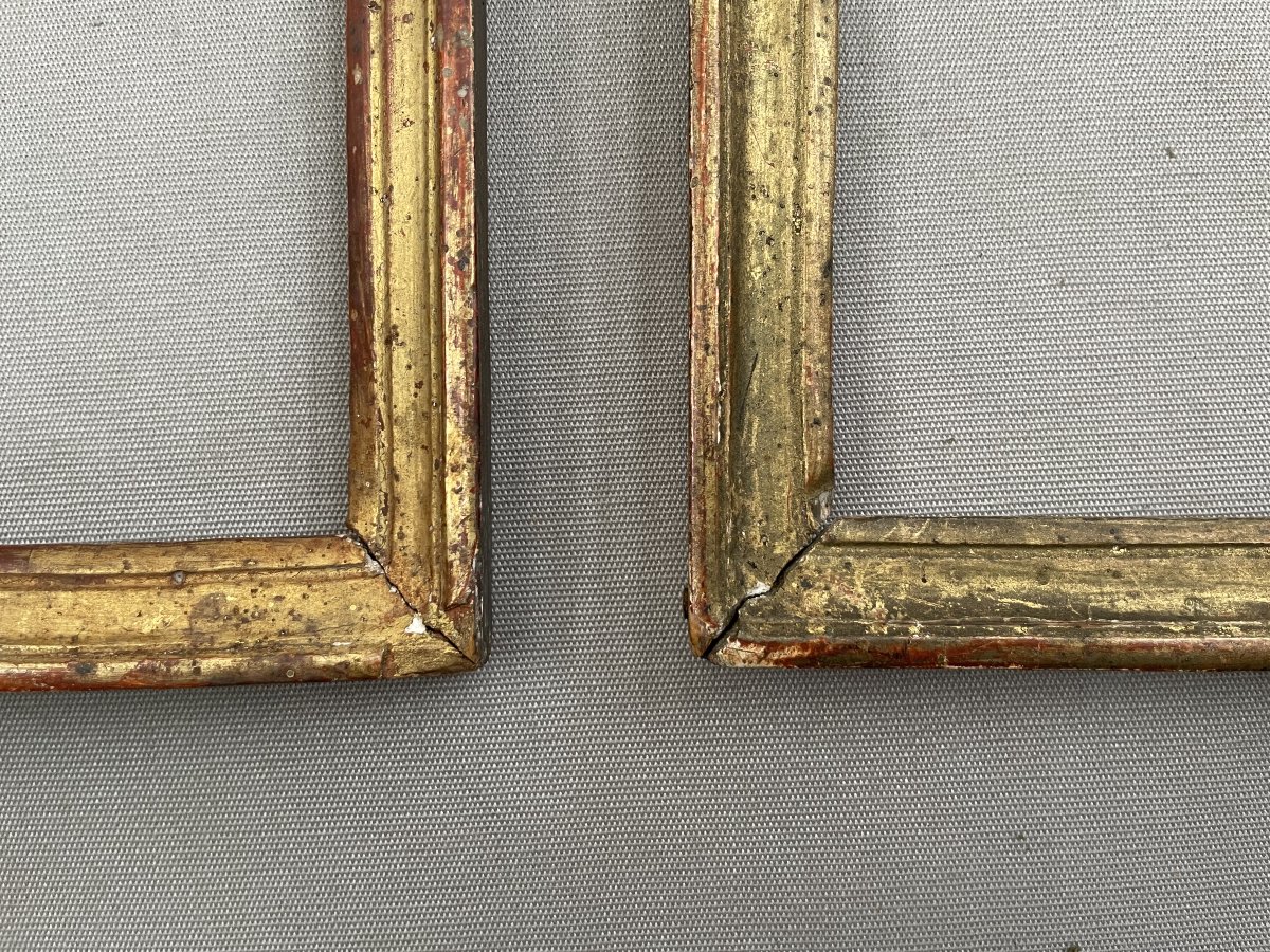 Suite de trois cadres en bois et stuc doré - 36 x 28,5 cm-photo-2