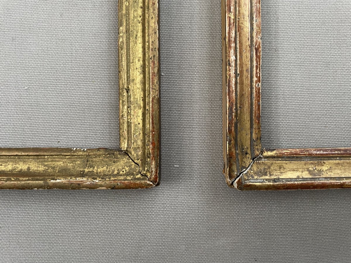 Suite de trois cadres en bois et stuc doré - 36 x 28,5 cm-photo-3