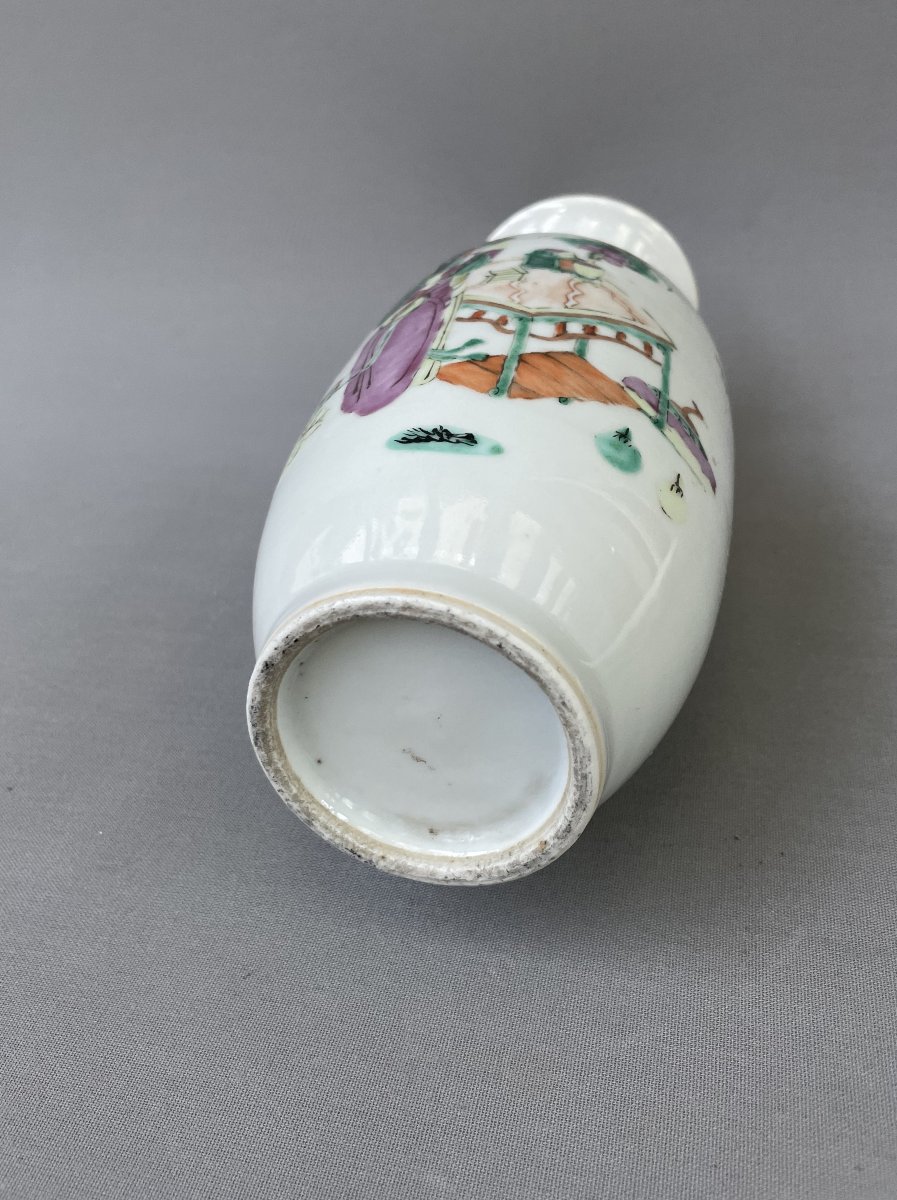 China, Porcelain Vase-photo-2