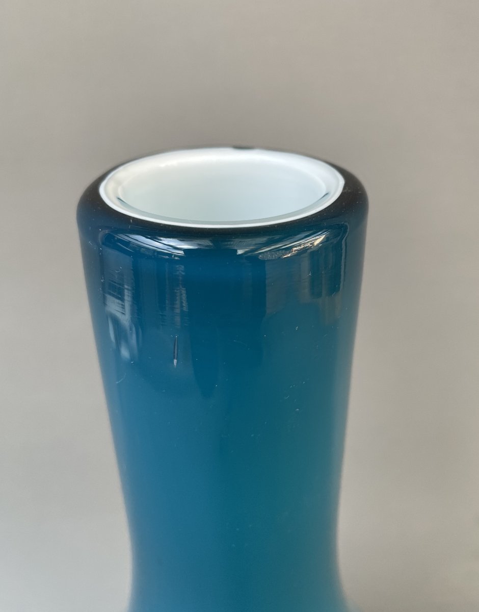 Grand vase décoratif en verre bleu, XXe-photo-3