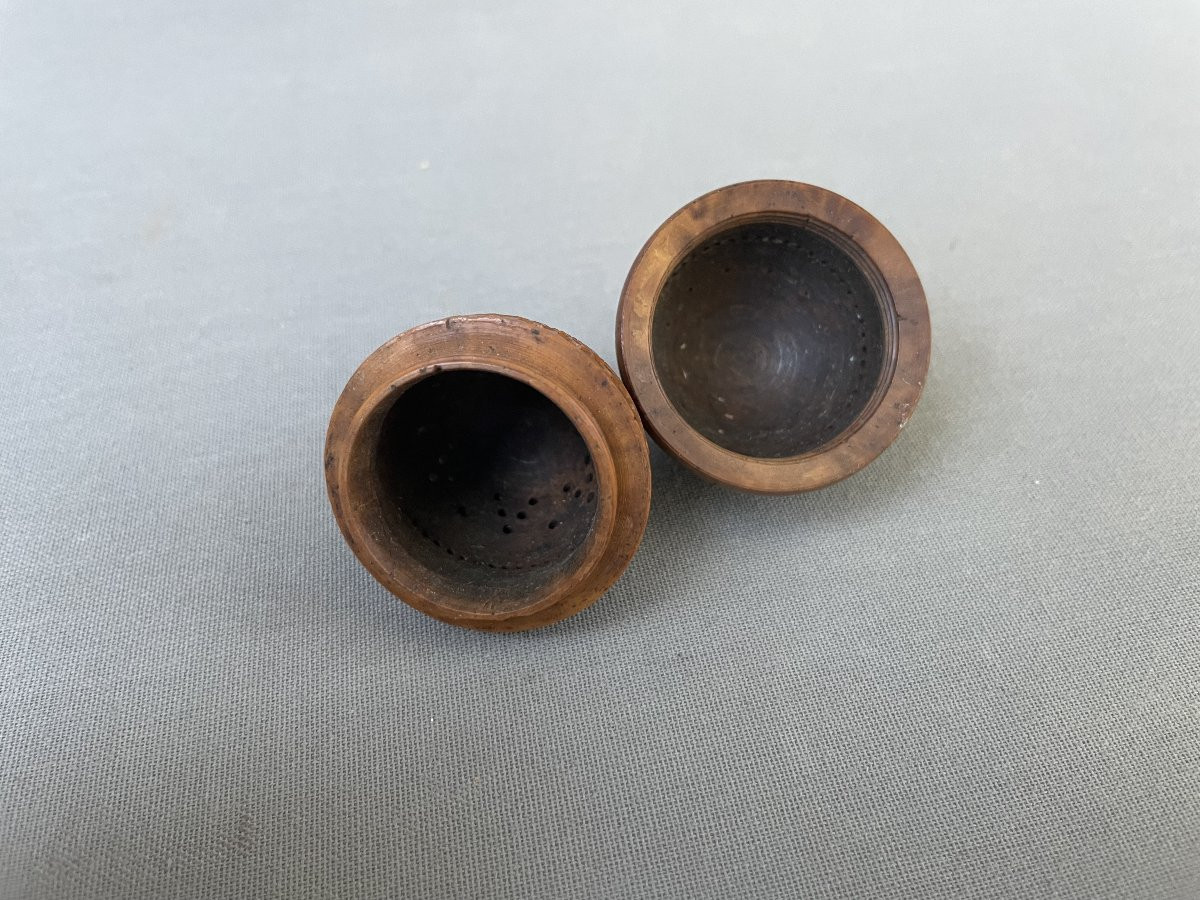 Ovoid Corozo Pin Box-photo-3