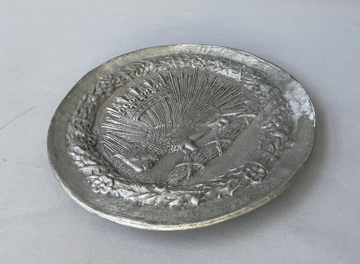 Max Le Verrier, assiette en plomb-photo-2