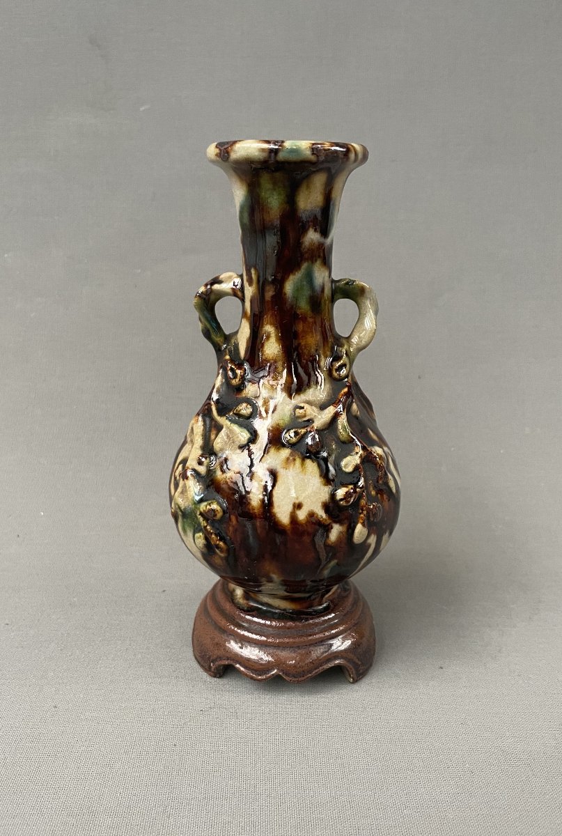 Vase en grès émaillé, Chine, XIXe