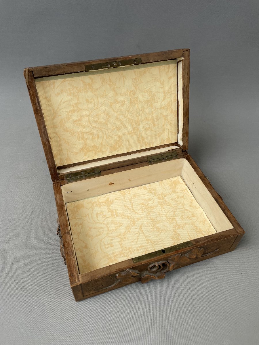 Coffret en bois sculpté à décor de vigne-photo-3
