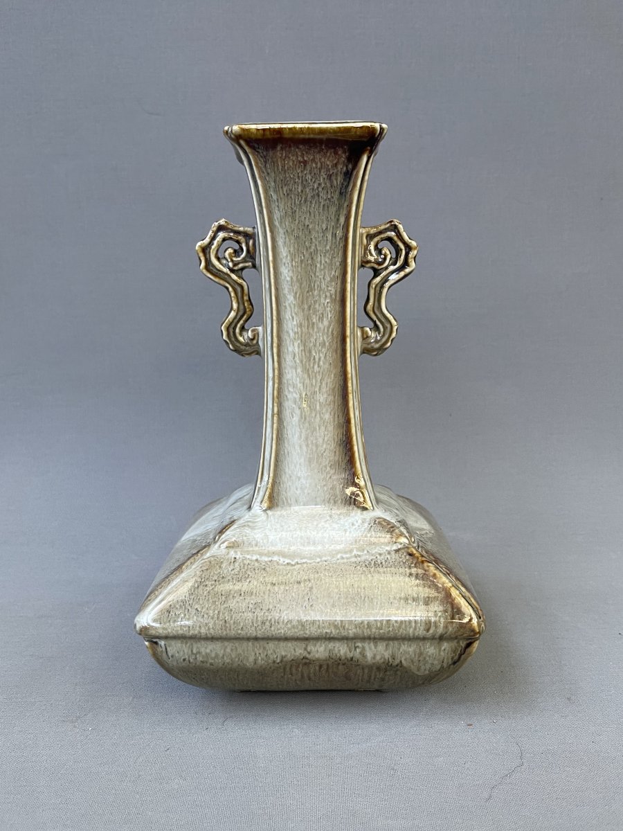Glazed Porcelain Vase, China, Early 20th Century