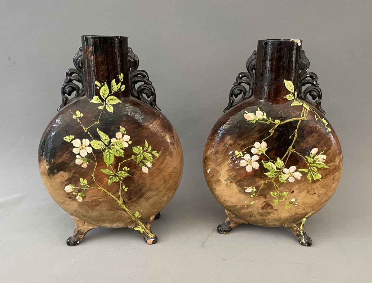 Paire de vases en terre cuite peinte, Montigny-sur-Loing?-photo-4