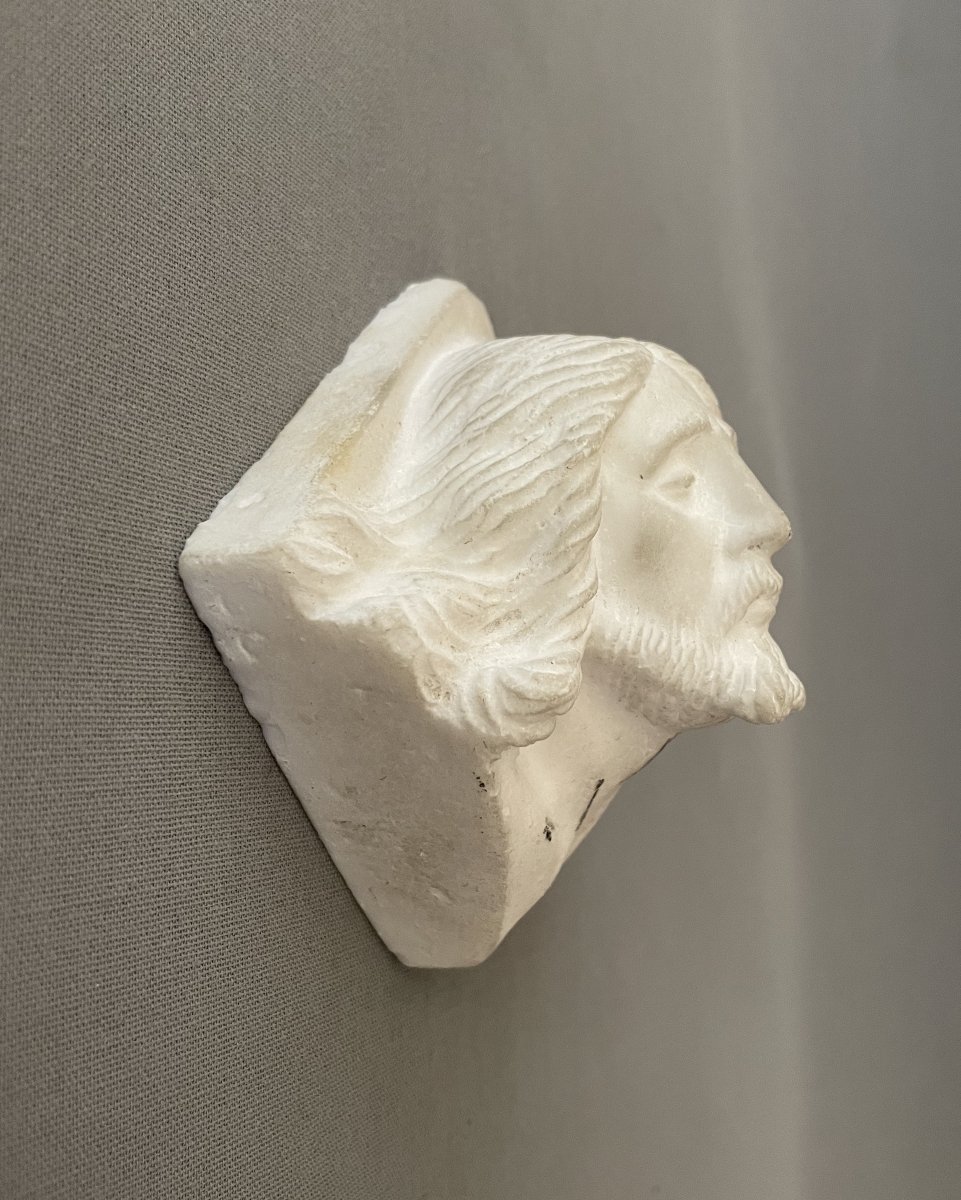 Tête de Christ en albâtre-photo-2
