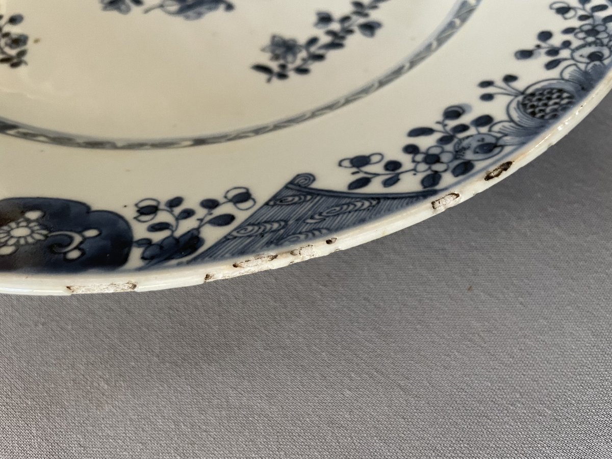 Plat chinois en porcelaine, Compagnie des Indes, XVIIIe-photo-3