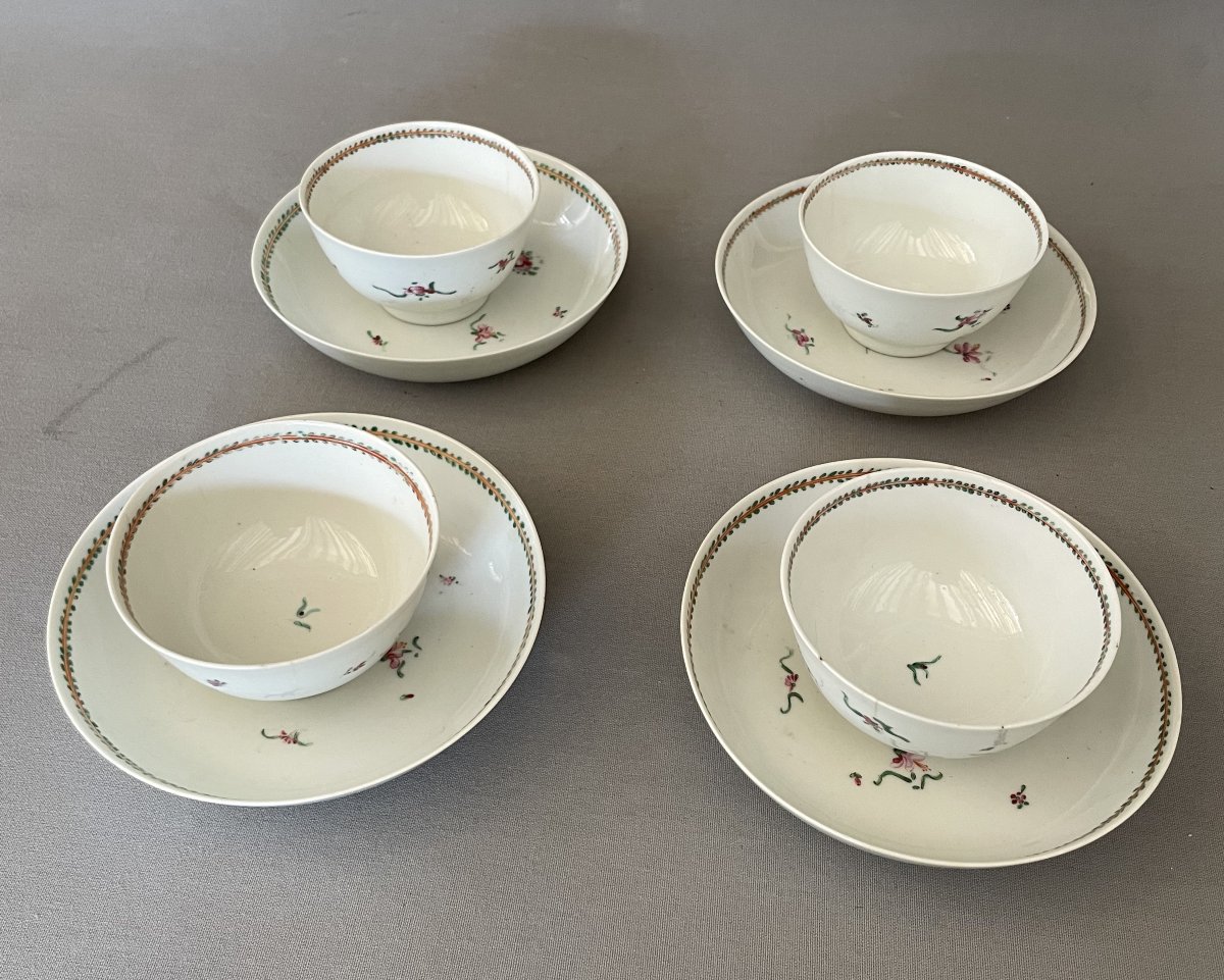 Quatre coupes à sorbet et leurs coupelles, famille rose, XIXe ou avant