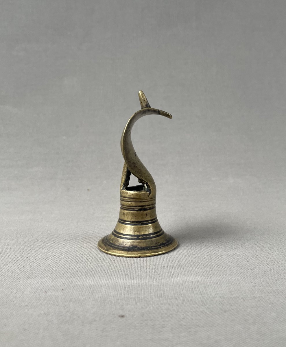 Inde, petit bronze figurant un serpent-photo-2