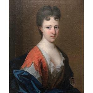 Portrait Of A Woman, Oil On Canvas Early 18th Century To Be Restored