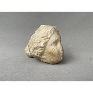 Tête en marbre ou albâtre, Epoque romaine