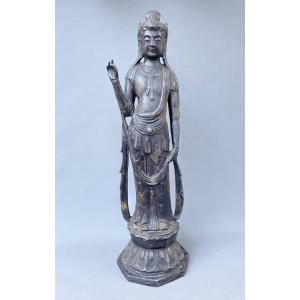 Déesse bouddhiste, grande statue en fonte