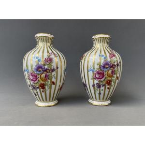 Paire de vases en porcelaine allemande, début XXe