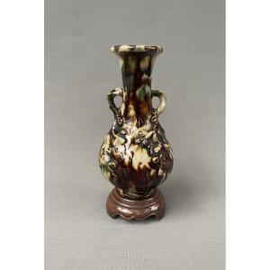 Vase en grès émaillé, Chine, XIXe